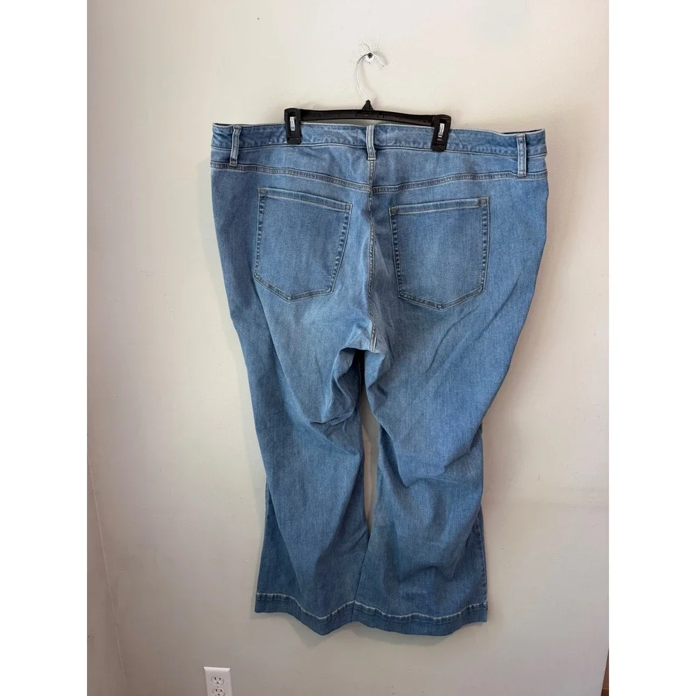 Lane Bryant Signature Fit Flex Magic Waistband Mid-Rise Flare Jeans Blue Size 28